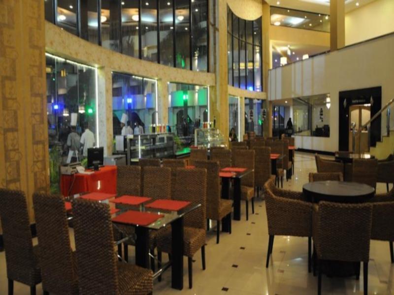 Meuse Jupiter Business And Luxury Hotel Nashik Exteriör bild